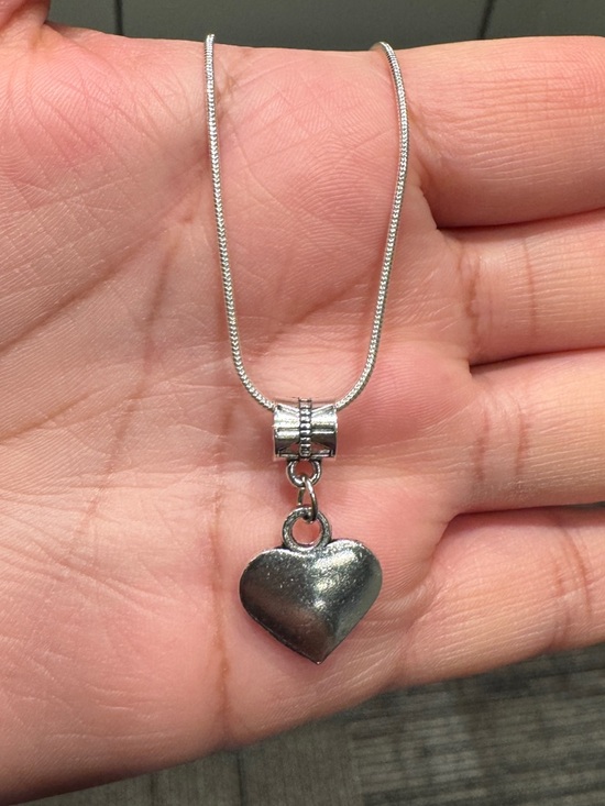 Jewelry - 925 Chain Silver Heart Pendant Necklace - Women's Jewelry